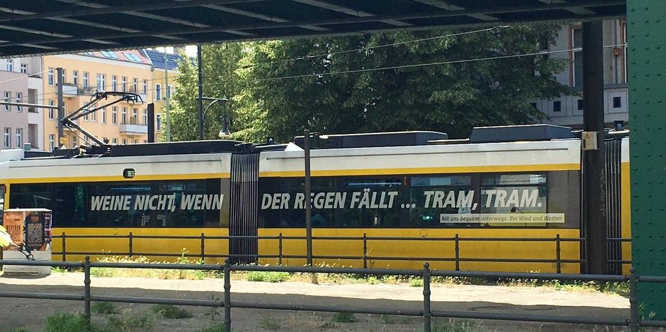 Der Berliner Tram macht Tram Tram